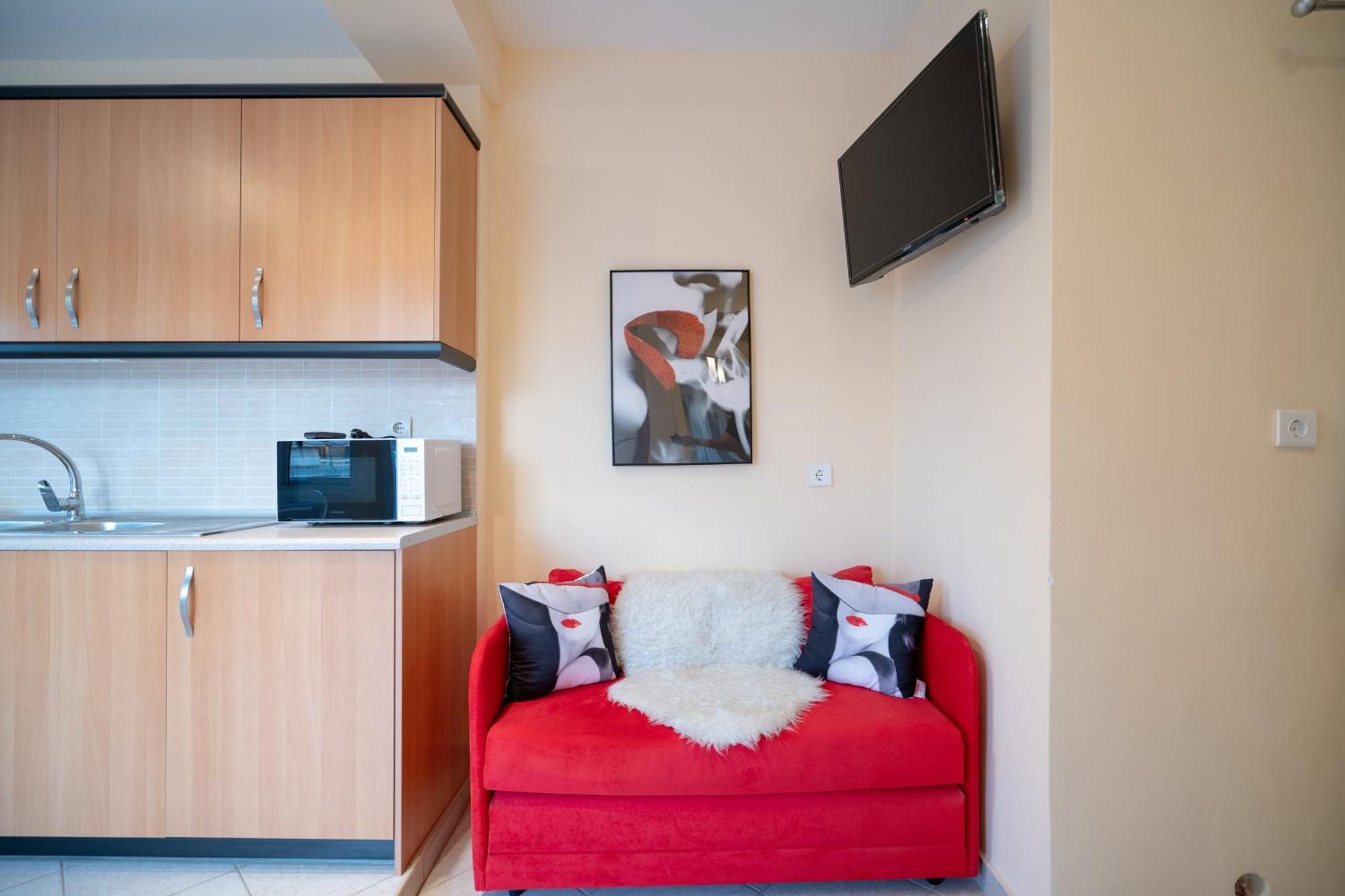 Attica Train Station 1 Bedroom 4 Pers Apartment Atena Exterior foto
